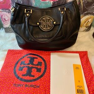 Tory Burch Amanda Hobo